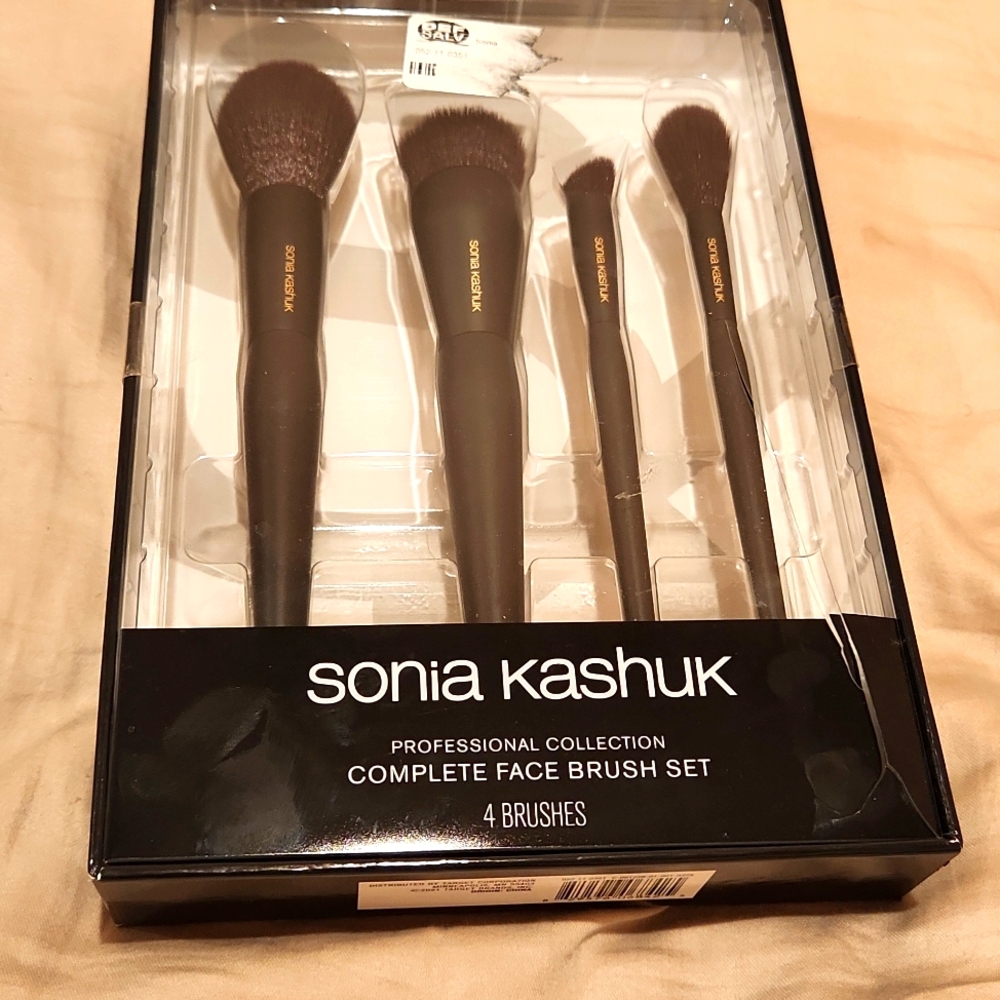 Sonia kashuk brush set